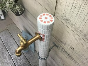 作善堂オリジナル　タイル水栓柱　1370ｍｍ　1000ｍｍ長さお選びください　外構工事　立水栓　水栓柱　デザインＶ