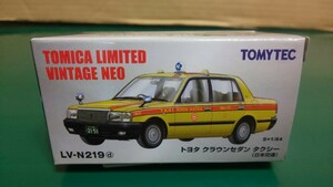 ☆新品 ☆未開封 ☆TLV-NEO LV-N219d トヨタクラウン セダン タクシー(日本交通) ～送料220円・プチプチ ダンボール包装