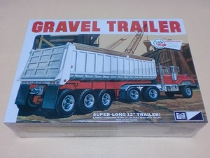 MPC 1/25 砂利 砕石 重量物運搬　3軸 グラベル トレーラー 3-Axle Gravel Trailer mpc 823