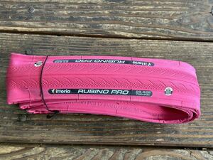新品 箱なし クリンチャータイヤ『ビットリア ルビノプロ700×23c ピンク ジロモデル』1本(画像が全て)フォールディングタイプ 重量255g 