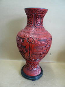 ●飾り壺（台座付）推朱　細密彫刻　漆芸　花器　中国美術　＃当時物