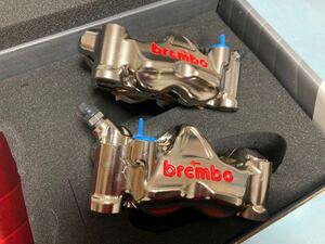 【未使用】ブレンボ キャリパー 108mm GP4RX z900rs対応　ラジアル Brembo 左右セット