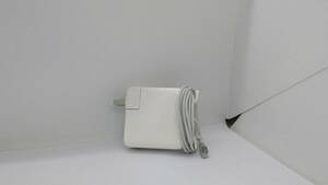 ●Apple 60W MagSafe Power Adapter 　Model： A1344　アダプタ