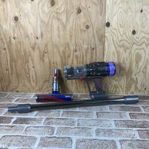 [4-425]SV21 dyson ダイソン 掃除機動作品 コードレスクリーナー 本体のみ