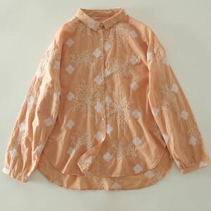レディーストップス　長袖シャツ　綿コットン肌触りいい　通気性いい　長袖ブラウス素敵刺繍花柄 オレンジ系