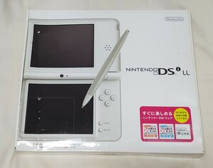 Nintendo ニンテンドー 任天堂 DSi LL UTL-001 ニンテンドーDSi DS i ナチュラルホワイト ゲーム機 現状品 ☆