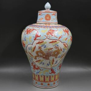 中国美術 沈香壺 花瓶 龍鳳紋飾壺瓶中国古玩 花器 色絵 置物