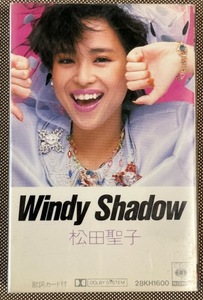 松田聖子■カセットテープ/Windy Shadow■歌詞カード付き■CBS/SONY