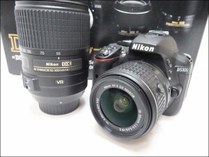 美品 Nikon/ニコン◆デジタル一眼レフ/D5300◆18-55mm f/3.5-5.6G 55-300mm f/4.5-5.6G 手振れ補正 フルHD ダブルズームキット