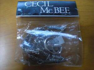 CECIL McBEE　チェーン
