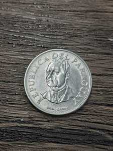 アンティークコイン　パラグアイ　　　　10グアラニー硬貨