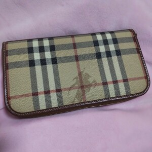 超美品★バーバリー長財布　BURBERRY 長財布 ジッピーウォレット