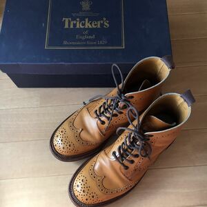 トリッカーズTricker