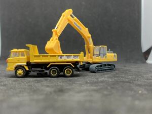 1円〜 トラックコレクション　一般営業用 日野 ZM HINO ダンプカー + 建設機械コレクション　VOL.1　コマツ　PC300-8　油圧ショベル　A1