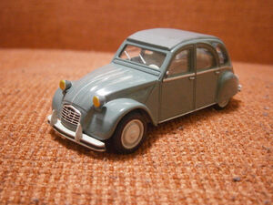 【ミニカー】シトロエン　２CV　デルプラド　１/４３