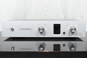 ほぼ新品の超美品!! 即決99800円送料無料!! LUXMAN DA-200 Accuphase Marantz B&W JBL McIntosh KRELL Chord