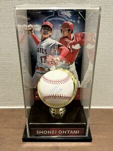 大谷翔平　直筆サインボール　ルーキー　2018　ディスプレイケース付き