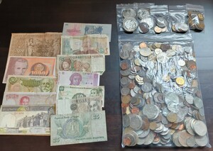 外国銭まとめ売り　海外コイン　古銭　紙幣　実家整理品　約4kg　検索:アメリカ 香港 古札