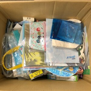 Free! グッズまとめ売り ポスター バック ポーチ 缶バッジ タオル クリアファイル フォトフォルダー 他 240410SK380552