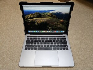 Macbook Pro 13 2018 2.7GHz クアッドコア core i 7 16GBメモリ 1TB SSD 英語キーボード