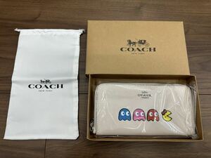 COACH コーチ　パックマンコラボ　新品未使用　長財布（ホワイト）