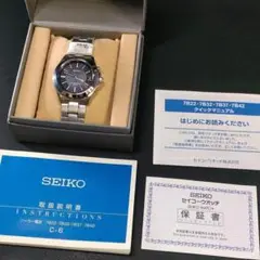 極美品【稼働品】SEIKO　セイコー　7B22　ブラック　シルバー　ソーラー