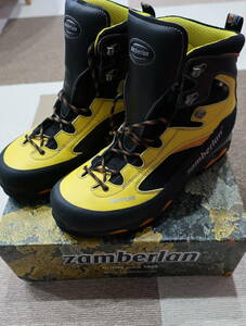 ZAMBERLAN DUFUR GT◆ザンバラン デュフール GT◆新品◆上級者向け堅牢な登山シューズ◆GORE-TEX◆セミワンタッチアイゼン装着可能◆27.5㎝