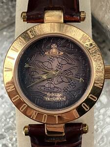 【１円～】未使用級/稼働　 Vivienne Westwood ヴィヴィアンウエストウッド ローマ文字 レディース腕時計 