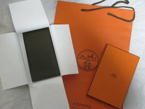 新品未使用　エルメス　紳士用財布　札入れ　箱、ショッピングバック付　HERMES