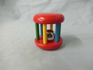 BRIO　ベルラトル　木製がらがら　鈴　赤ちゃん　ベビー遊具　おもちゃ　知育玩具　カラフル　ブリオ