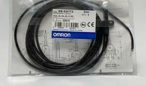 新品　OMRON/オムロン 　フォト　マイクロ　センサーEE-SX772 2M 　10個セット　保証付き