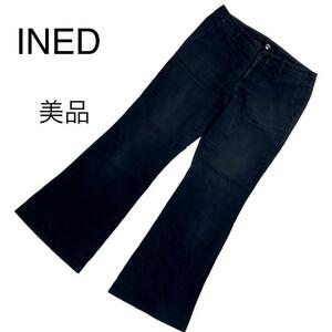 M24-51 【美品】 イネド INED フランドル ブーツカット パンツ ネイビー 極細コール天 美シルエット レディース 9サイズ