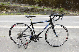 1円～FELT ロードバイク FCG Flite Feltbicycles SHIMANO 16速 タイヤ新しい 黒色 4355