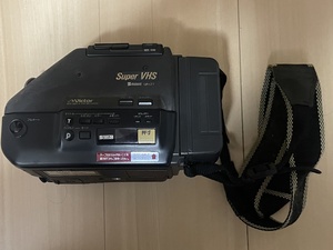 Victor SuperVHS ビデオカメラ GR-LT7 + 充電器, 大小バッテリー