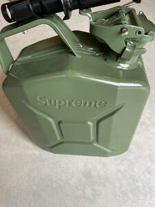 supreme 灯油缶　ジェリーカン　シュプリーム　jelly can