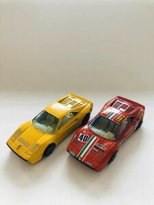 burago 1/43 フェラーリ GTO レッド＆イエロー２台　イタリア製