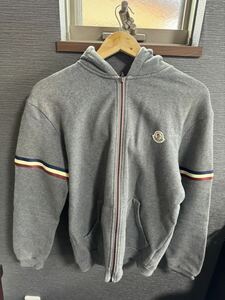 美品MONCLER モンクレールスウェットセットアップ　ジャージ　グレー パーカー Lサイズ