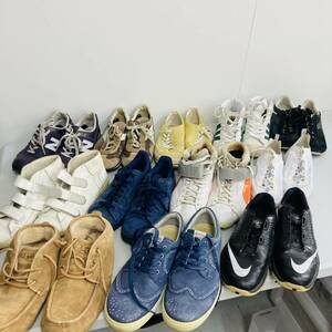 【1円スタート】靴おまとめて adidas ナイキ 他 メンズ/レディース スニーカー NIKE シューズ コンバース オールスター ugg (S7)