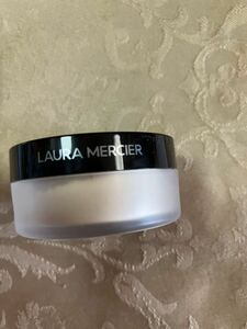 LAURA MERCIER ルースセッティングパウダー