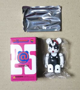 BE@RBRICK ベアブリック シリーズ25 キュート (KISS×HELLO KITTY THE DEMON) メディコムトイ MEDICOMTOY (内袋未開封)