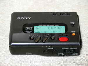 SONY DATウォークマン TCD-D7