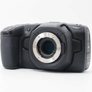 101770☆良品☆【Blackmagic Design Pocket Cinema Camera 4K マイクロフォーサーズマウント 4K/60p収録 CINECAMPOCHDMFT4K