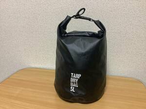 美品　TARP DRY BAG 5L ドライバッグ　5リットル　ブラック　円柱型　防水バッグ　送料無料