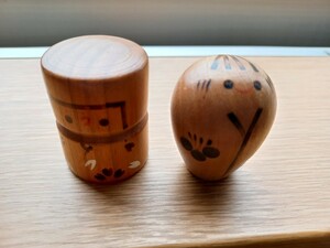 美品◆ こけし2個　置物 ◆インテリア//民芸品/伝統工芸品/郷土玩具/雛人形？/