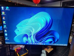 SHARP シャープPN-R703. 液晶モニター 70V型　インフォメーションディスプレイ　(自取または本社便送貨可)