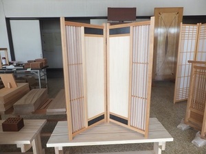衝立スリム①（小川木材建具工業協同組合　製作
