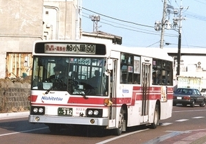【 バス写真 Lサイズ 】 西鉄 懐かしの赤バス1986年式 ■ ２６ ■ ８枚組