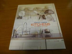洋書Kitchens　キッチン写真集　シンプル　収納　オールカラー