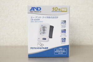 【未使用】 A&D Medical エーアンドディ 手首式血圧計 UB-525MR 3I944