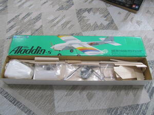 ヨシオカ Aladdin-S YOSHIOKA MODEL FACTORY 昭和レトロ バルサ エンジン 飛行機 大翔 アラジン スポーツトレーナー MADE IN JAPAN 日本製